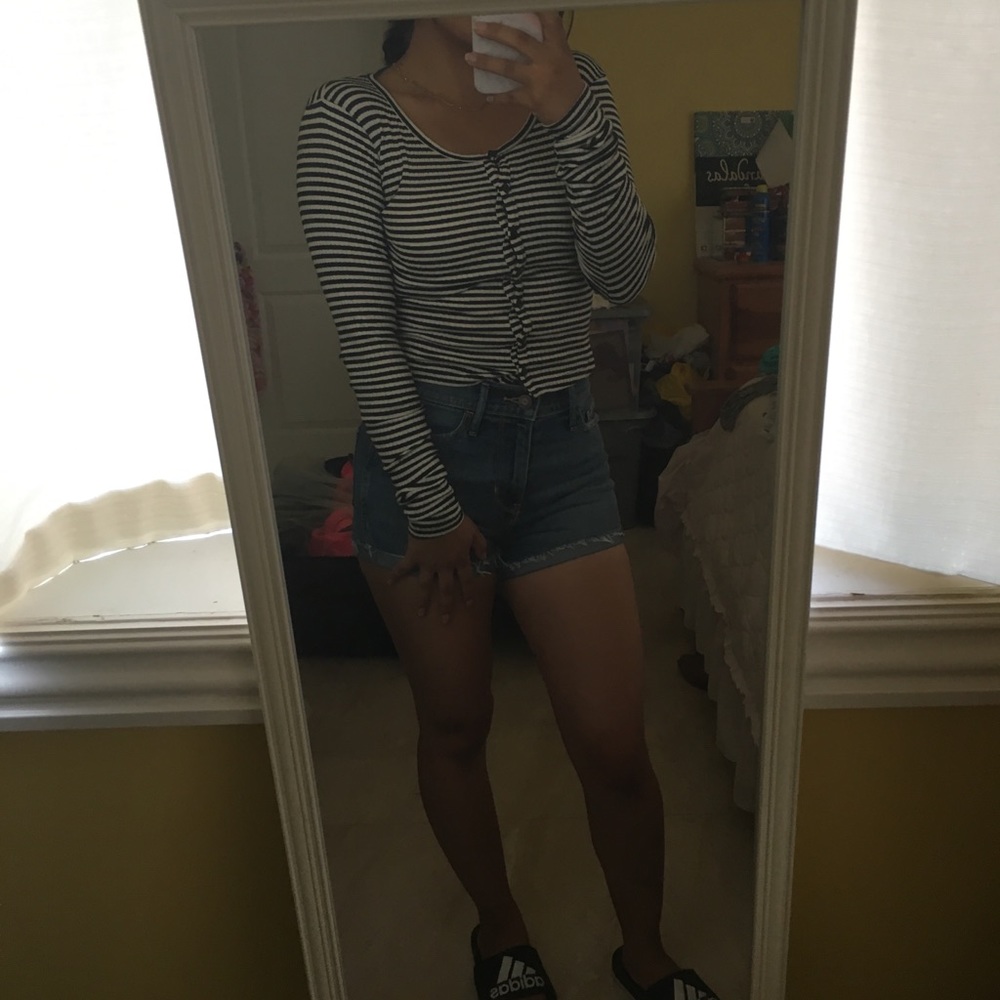 Divided by H&M crop top